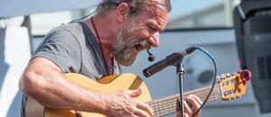 Wim Hof: ledový muž a srdečný biohacker, který mění svět Wim Hof: ledový muž a srdečný biohacker, který mění svět