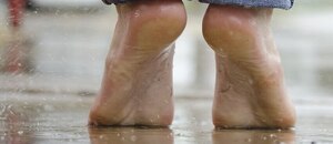 Jak poznat plíseň na nohách a jak se jí rychle zbavit?